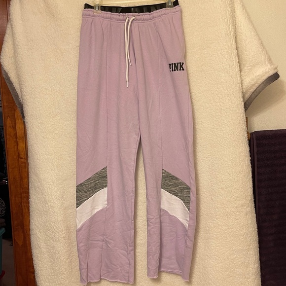 PINK VICTORIA SECRET PANTS - Picture 2 of 16